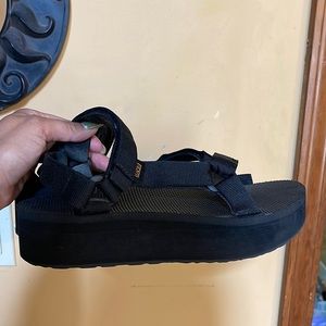 TEVA FLATFORM UNIVERSAL